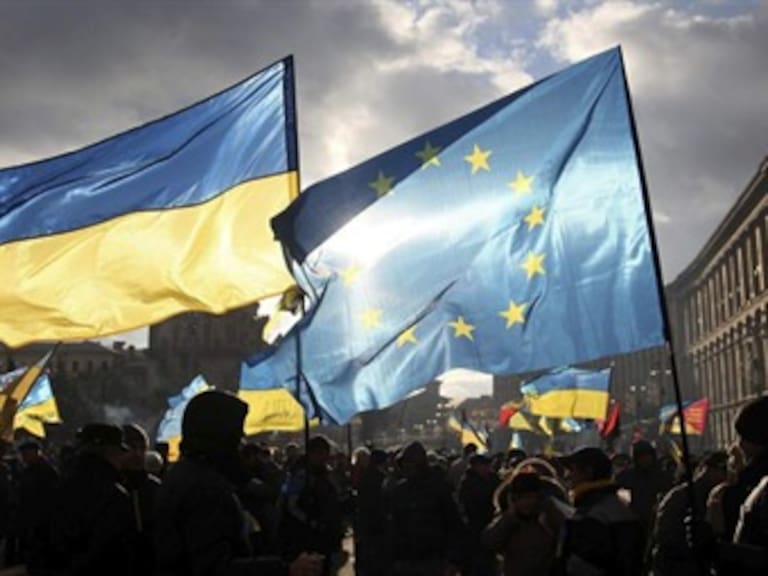 Urge proceso político incluyente en Ucrania: Ban Ki-moon