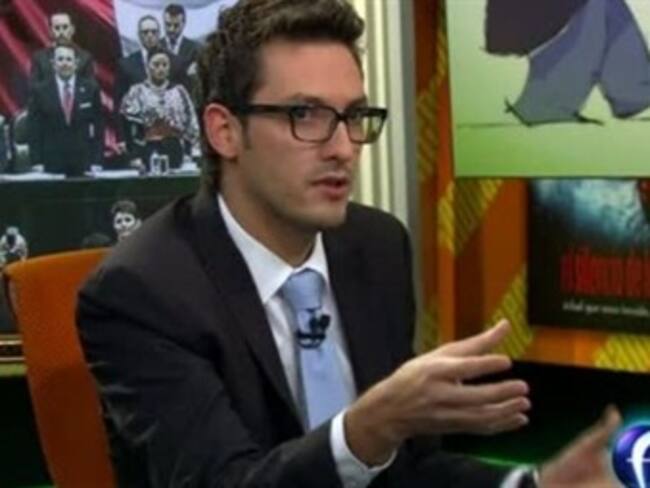 Los reglamentos se los están pasando por el arco del triunfo: Oscar Mendoza