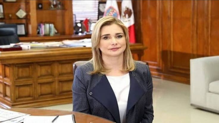 Maru Campos también debería pedir licencia, señala Ricardo Monreal