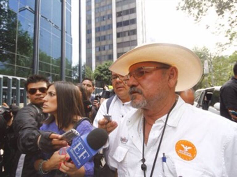 Inician ayuno en apoyo a José Manuel Mireles