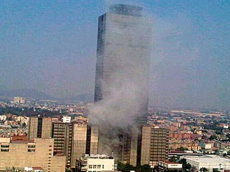 Explosión de Torre de Pemex. Vianey Esquinca, colaboradora. 03/02/13