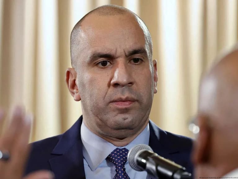Mx - Venezuela nombra a Larry Devoe como fiscal general, cercano al chavismo, y crecen críticas de la oposición