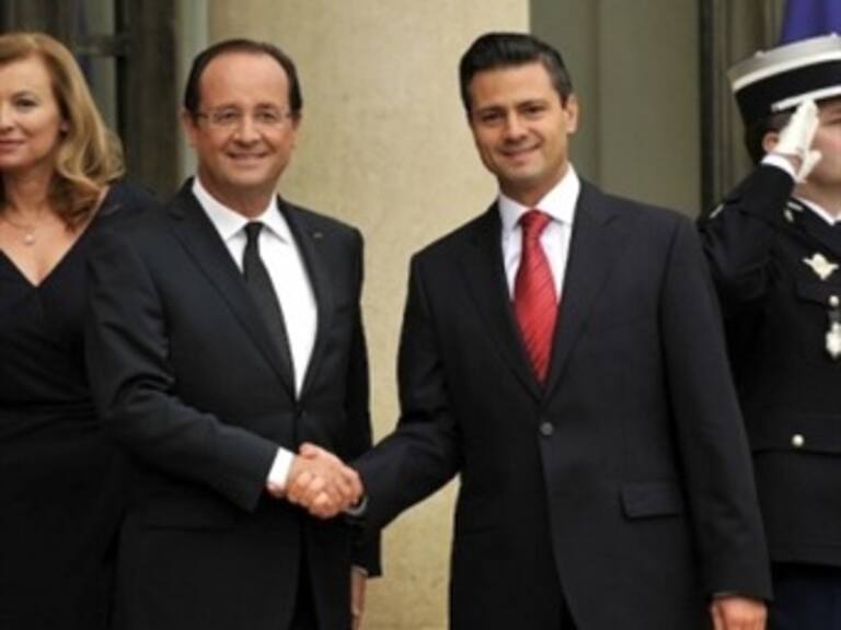 Llega el presidente francés Francois Hollande a México en visita oficial