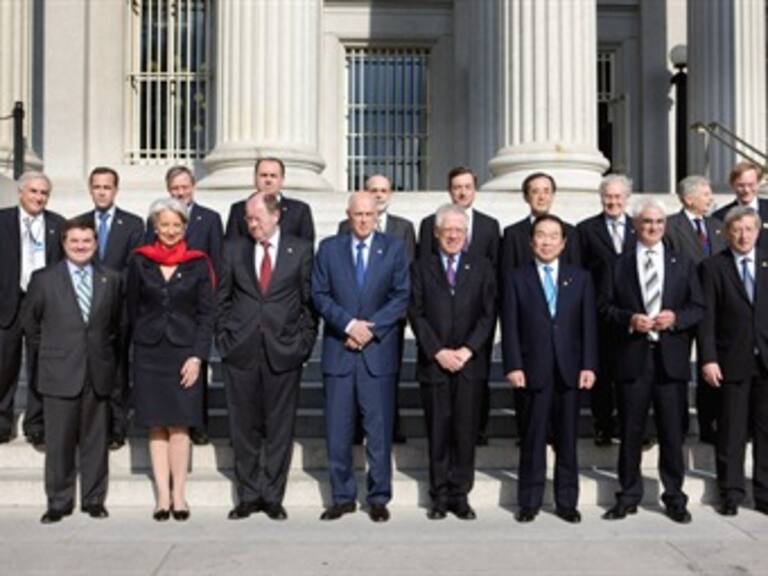 G7 suspende preparativos de cumbre G8 en Sochi