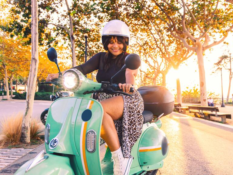 ¿Cómo moverte en motocicleta correctamente?