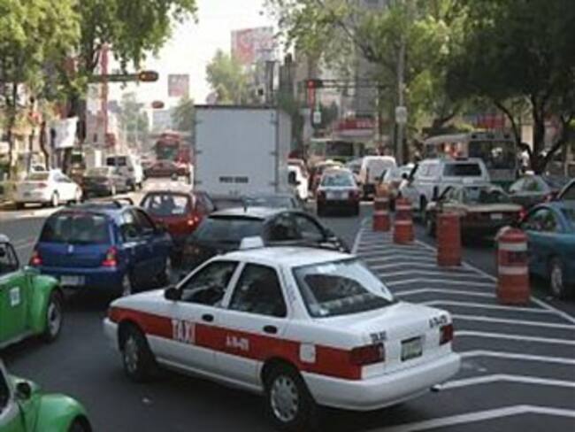 Provoca desorganización caos vial por toma de protesta a Moreira
