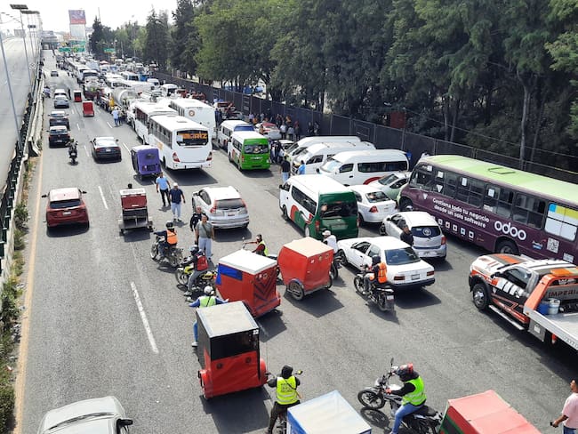 Anuncian bloqueos para este martes 13 de enero en Edomex: Rutas del transporte público cerrarán carreteras y tomarán casetas