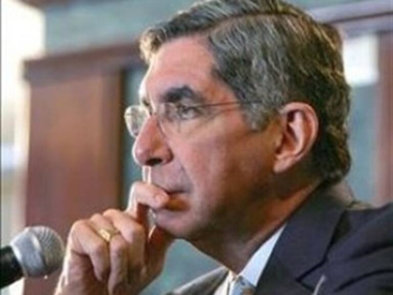 Propone Arias vuelta de Zelaya para el 24 de julio