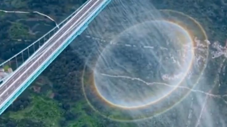 Arcoíris circular: por qué apareció un círculo perfecto bajo el puente más alto del mundo en el cañón de Huajiang