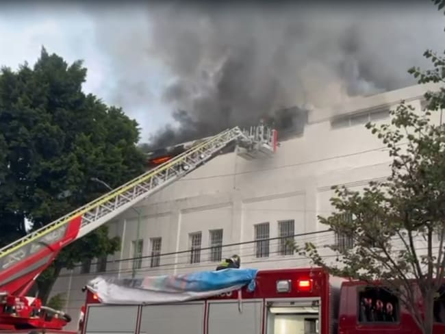 Mañana de incendios en CDMX