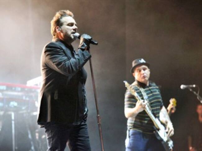 Ponen Fabulosos Cadillacs a bailar a más de 75 mil personas en el VL