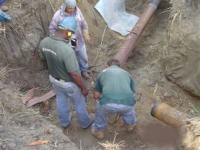 Dan mantenimiento en redes y equipos de agua potable en Tlaquepaque