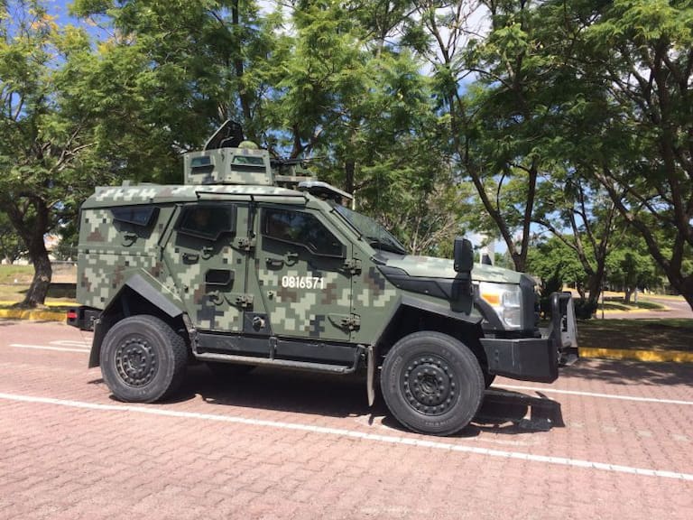 Militares catean un inmueble en Zapopan