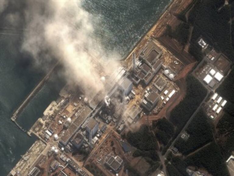 Ordenan Japón, RU y EU más evacuaciones cerca de Fukushima
