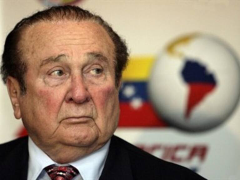 Desmiente Leoz acusación aparecdia en diario inglés