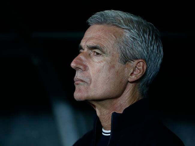 Luis Castro ha sido destituido por el Al Nassr luego de debutar en la Champions Asiática