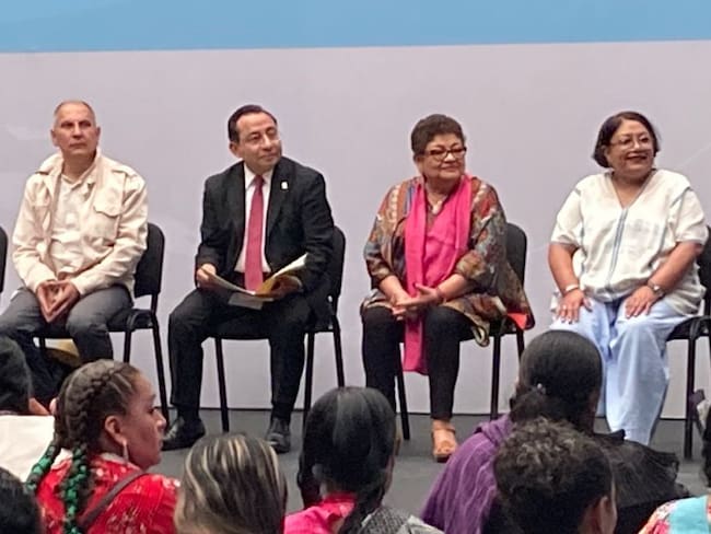 FGJ-CDMX presenta cartilla de derechos de víctimas