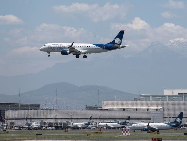 Niega Aeroméxico ser la aerolínea con más retrasos en el AICM