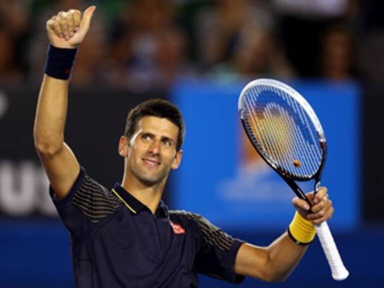 Djokovic arrasa y está a un partido de cerrar número uno