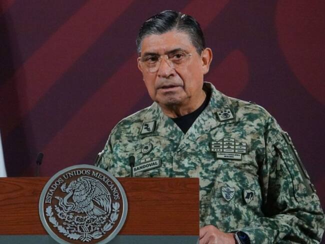 Reportajes contra Sedena parte de campaña contra gobierno, acusa AMLO