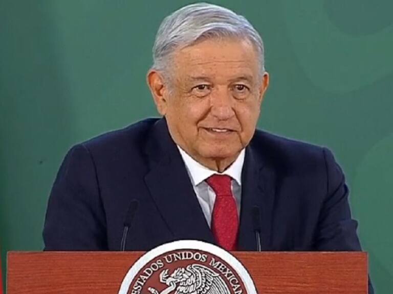 El video de mi hermano con David León son aportaciones, no corrupción: AMLO