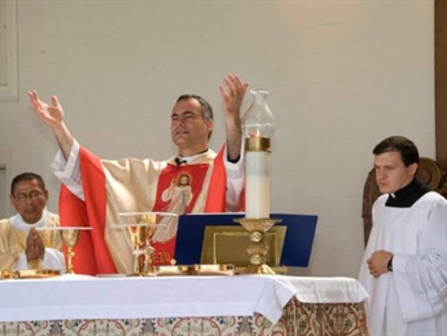 Conflictos en la Iglesia católica. Verónica Méndez, reportera W Radio