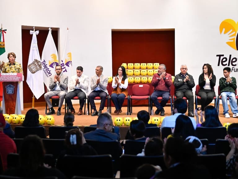 Entrega Gobernadora Delfina Gómez donativo de 25 mdp al Teletón para becas de rehabilitación de niñas, niños y adolescentes.