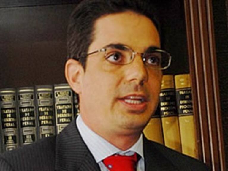 Contradicciones en caso Paulette