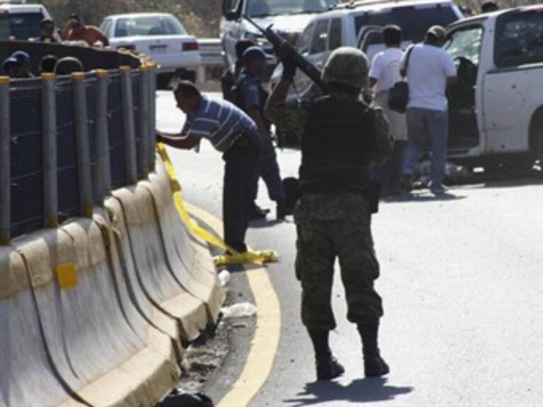 Arraigan a 12 policías de Guerrero tras agresión a estudiantes