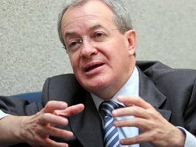 Da posesión Poiré a nuevos funcionarios de Segob y el Cisen