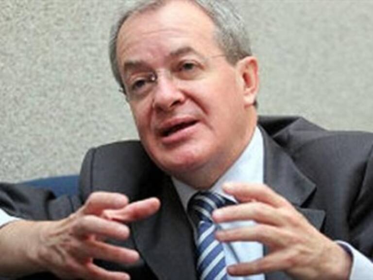 Da posesión Poiré a nuevos funcionarios de Segob y el Cisen