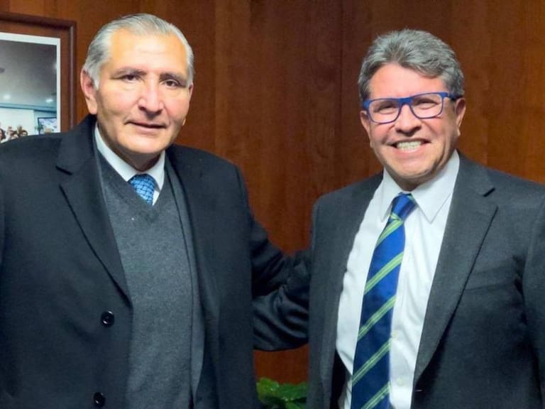 Bienvenido a la carrera presidencial, le dice Monreal a Adán Augusto López
