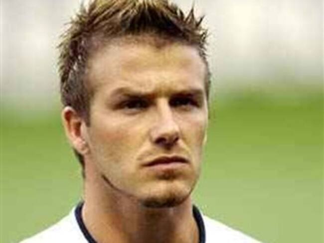 Coleccionan jugadores de futbol automóviles de lujo