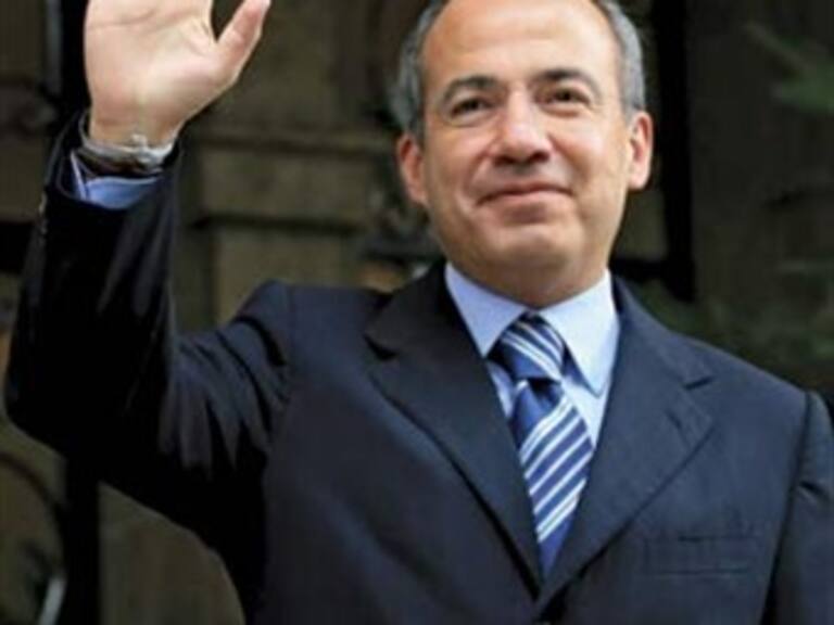 Rescate de mineros chilenos, es muestra de que no hay desafío imposible de superar: Calderón