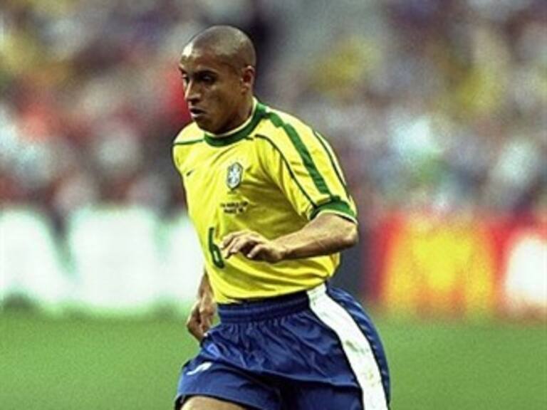 Dice Roberto Carlos que jugaría gratis en el Real Madrid