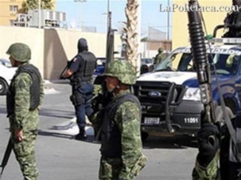 Aseguran militares cuatro vehículos y marihuana en Jalisco