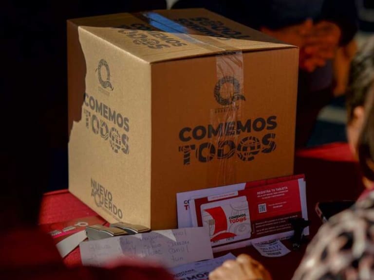 El estado de Quintana Roo ha abierto la convocatoria para el programa “Comemos Todos”, una estrategia que busca brindar a las familias 1,400 pesos destinados a la compra de productos de la canasta básica.