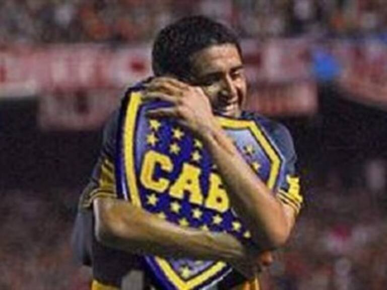 Renueva Riquelme por cuatro años más con Boca Juniors