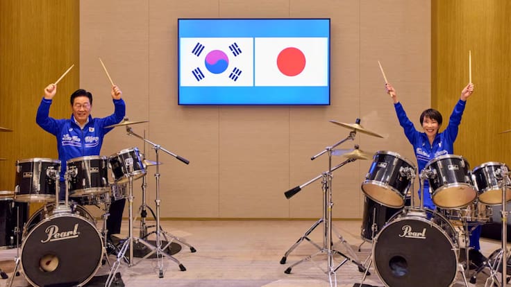 Líderes de Corea del Sur y Japón cierran cumbre diplomática tocando éxitos del K-Pop