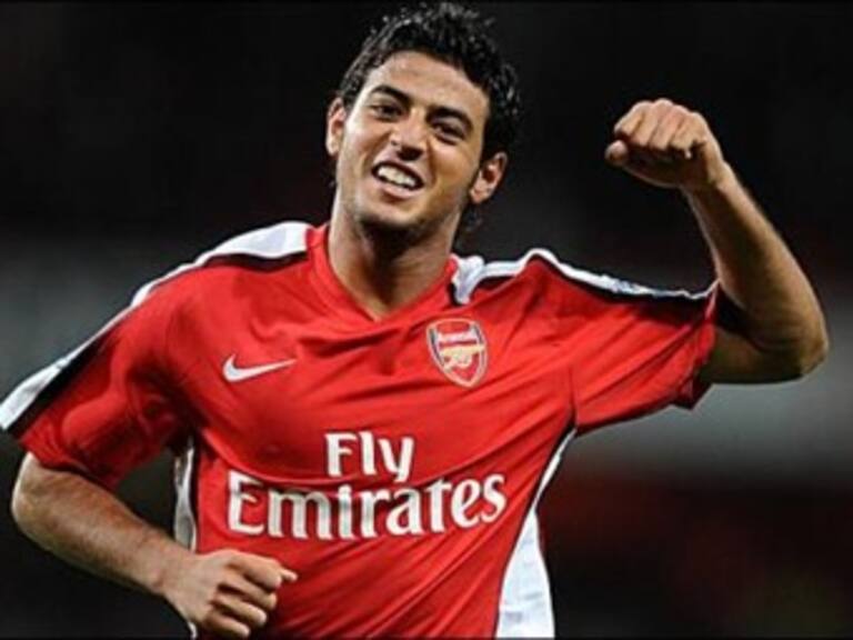 Carlos Vela renueva contrato con Arsenal