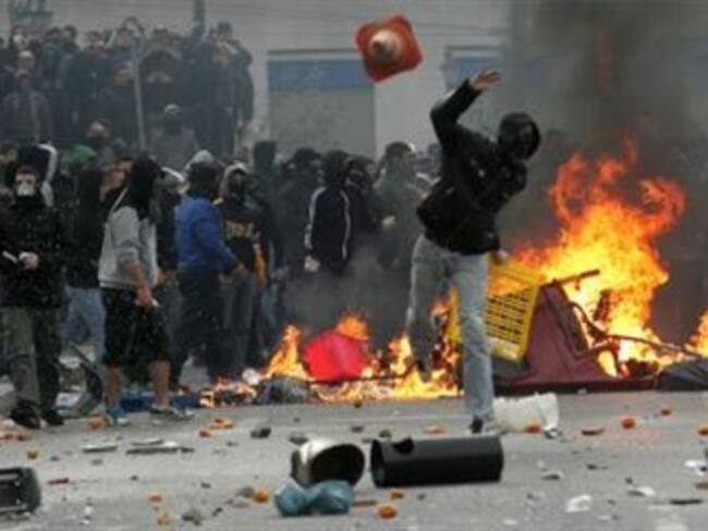 Disturbios en Grecia por segundo día de protestas