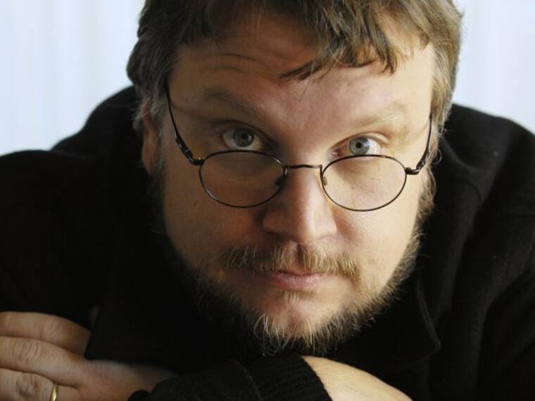 Gonzalo Lira, editor de Cinema Móvil y El Fanzine platicó con Guillermo Del Toro
