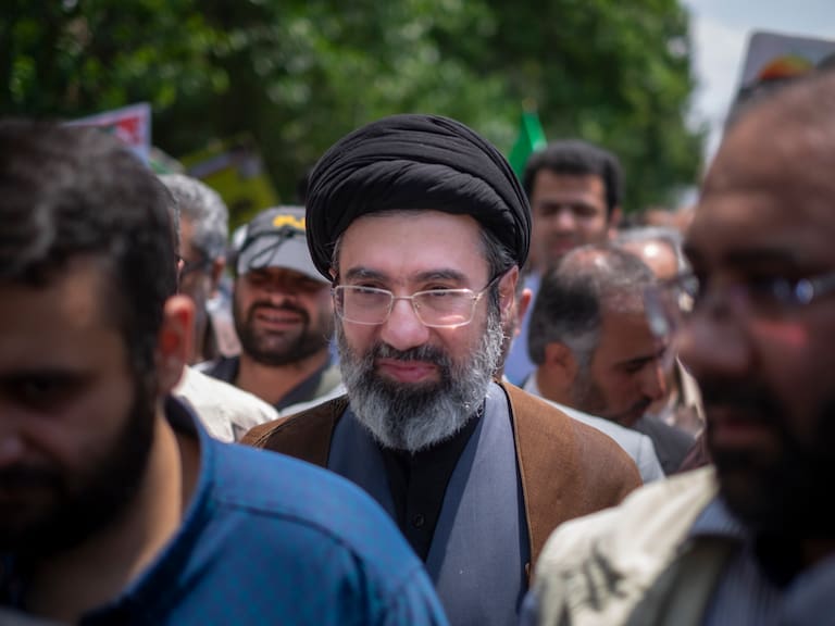 Mojtaba Khamenei, nuevo líder de Irán, habría resultado herido en el ataque que mató a Ali Khamenei