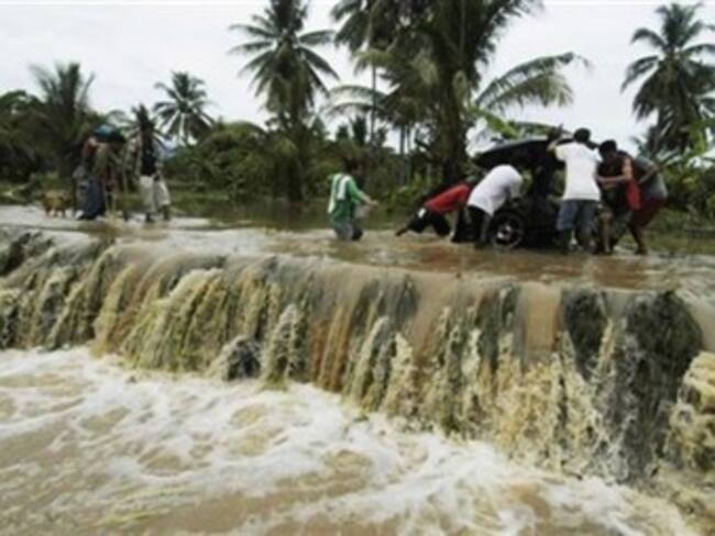 Evacuan a más de mil 500 personas en Uruguay por inundaciones