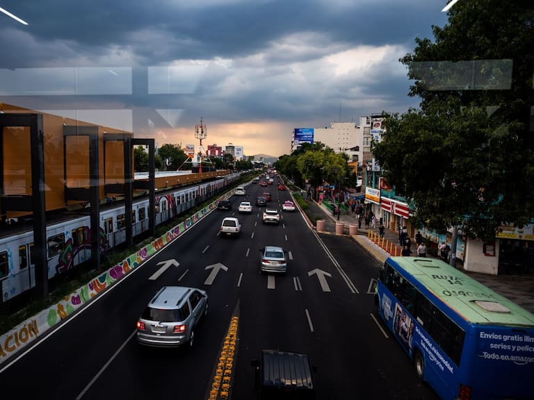 El mayor ingreso estimado correspondió a la alcaldía Benito Juárez, en la Ciudad de México, con 176 mil 661 pesos trimestrales por hogar.