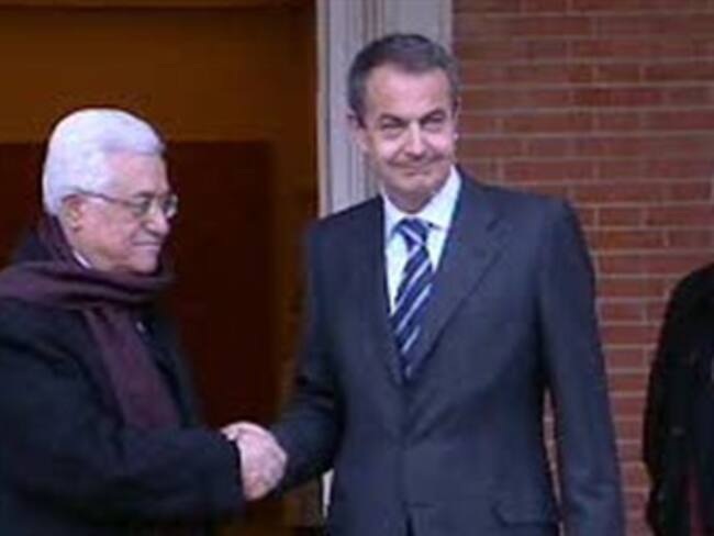 Abás exige fin de colonización, pero no decidirá hasta 4 de octubre