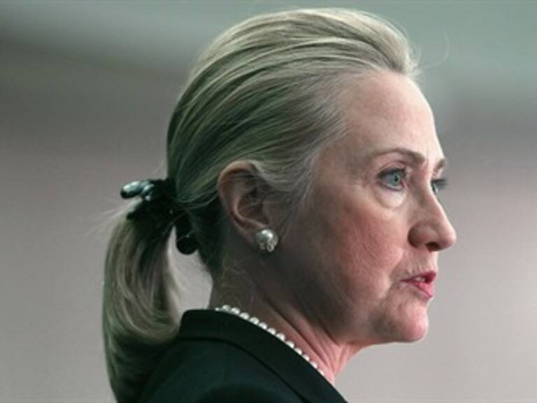 Abandona hospital Hillary Clinton