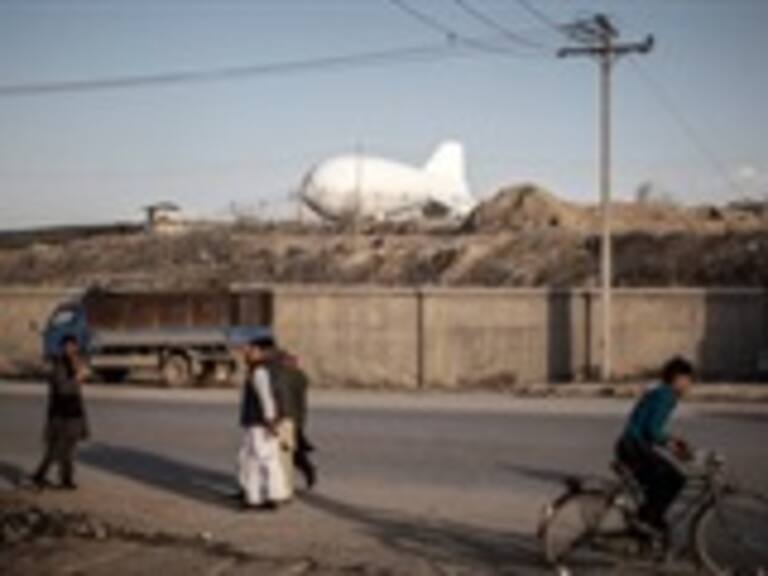 Usaría EU dirigibles para vigilar la frontera con México: WSJ