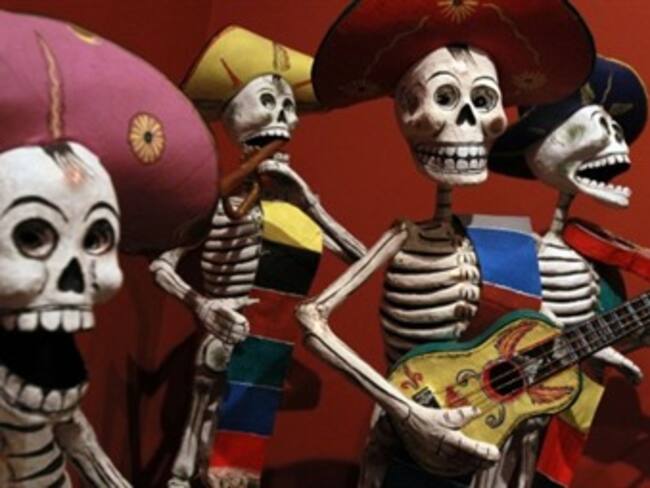 Celebra Chicago a los muertos