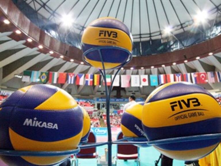 México cae ante Canadá en clasificatorio a Mundial de Voleibol 2014